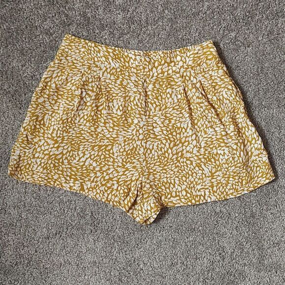 Women's Size Small Amuse Society Ridley Woven 100% Viscose Shorts - Picture 4 of 8